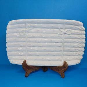Neuwirth Portugal White Ceramic 12 1/2" X 7 1/2" Asparagus  Serving Dish VGC